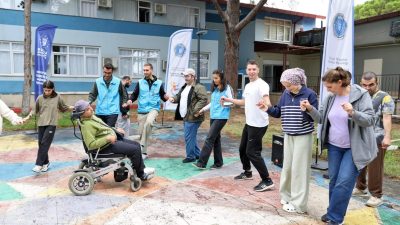 Bursa Büyükşehir Belediyesi, özel gereksinimli çocuk ve gençlerin sosyal hayata