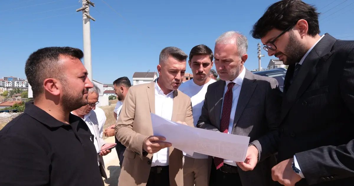 Bursa İnegöl Akhisar’da 14 sokakta sathi kaplama