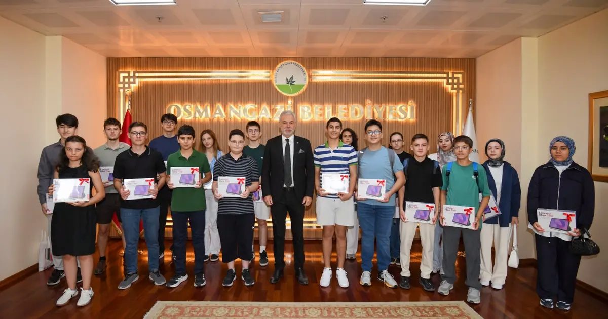 Bursa Osmangazi’de Dijiders başarıya giden yolu açtı