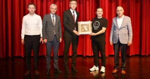 Bursa İl Millî Eğitim Müdürlüğü tarafından “Maarifin Kalbinde Oyun” konferansında,