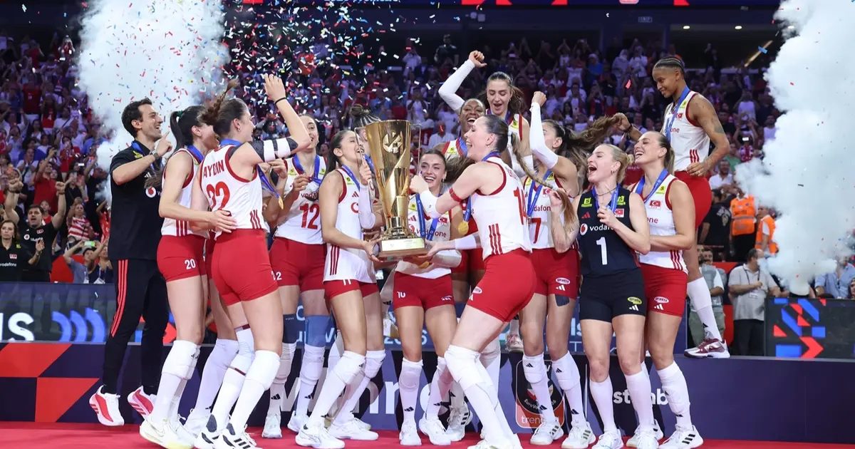CEV Trendyol 2026 Avrupa Şampiyonası’nda kupa ve madalya sahiplerini buldu… Tarih yazdık