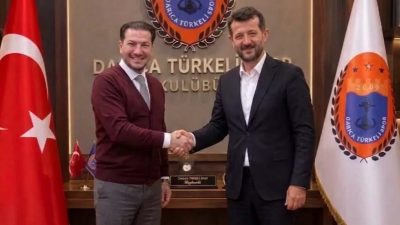 Profesyonelliğe Geçiş Ligi’nde mücadele eden Darıca Türkelispor, Başkanvekilliği görevini Emre