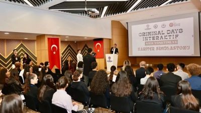 Denizli Büyükşehir Belediyesi Kent Konseyi Lise Gençlik Meclisi tarafından ilk