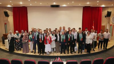 Yükseköğretim Kurulu (YÖK) öncülüğünde “Gazze İçin Bilim Kafe” temasıyla yürütülen