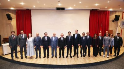 Dokuz Eylül Üniversitesi (DEÜ) ev sahipliğinde düzenlenen “Savunma Sanayii Dokuz