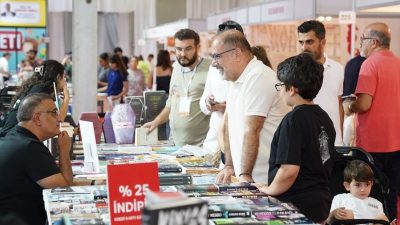 Tüyap Fuarlar Yapım A.Ş. tarafından Türkiye Yayıncılar Birliği iş birliği