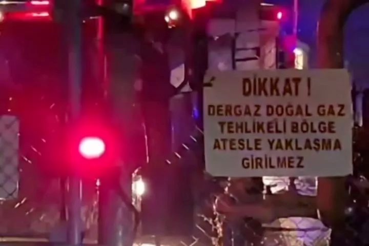 Düzce’de doğal gaz dağıtım tesisinin deposunda çıkan yangında 1 itfaiye