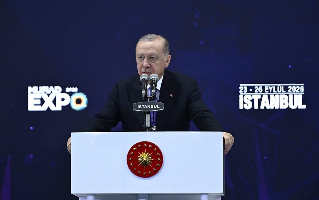 Cumhurbaşkanı Recep Tayyip Erdoğan, "Kendini seçilmiş zanneden, tüm insanlardan üstün