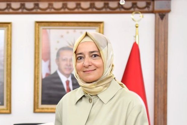 AK Parti Genel Başkan Yardımcısı ve eski Bakan Dr. Betül