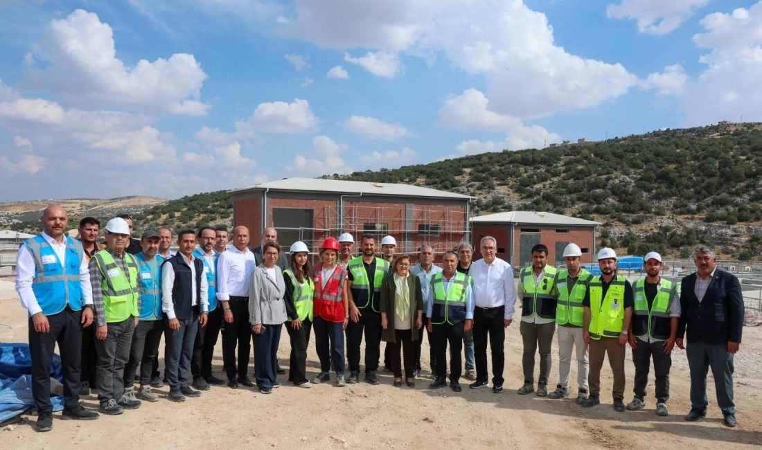 Gaziantep Büyükşehir Belediye Başkanı Fatma Şahin, Şehitkamil ilçesine bağlı 3