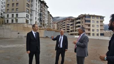 Bursa İl Milli Eğitim Müdürü Gürhan Çokgezer, Gemlik ilçesine gerçekleştirdiği