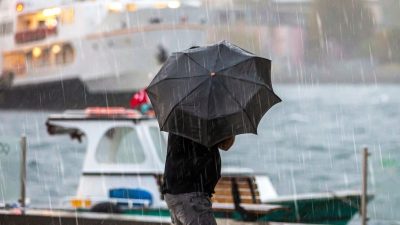 AKOM, Balkanlar üzerinden gelen serin ve yağışlı havanın etkisiyle pazartesiye