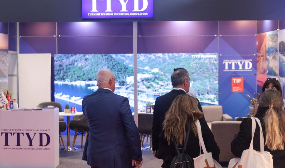 İstanbul Yenikapı'da düzenlenen Turizm Fuarı 2026'ya yaklaşık 30 ülkeden 300
