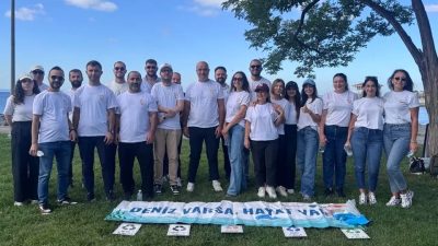 DenizTemiz Derneği/TURMEPA iş birliğiyle İstanbul Caddebostan Sahili ve Sapanca Gölü