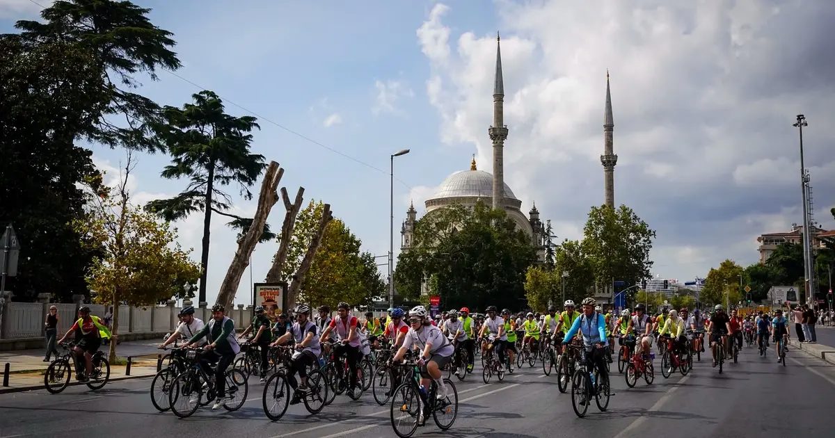 İstanbul’da Yeşilay ve L’Étape Türkiye’den halk sürüşü