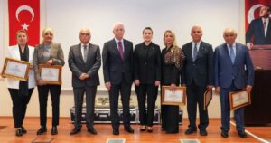 İstanbul'da hayırseverlerin bağışladığı kan çalkalama cihazlarıyla bağış kapasitesinin artırılması hedeflendi.