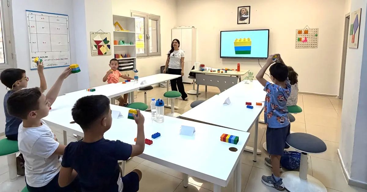 İzmir Bornova’da 6 tuğla ile hayaller gerçeğe dönüştü