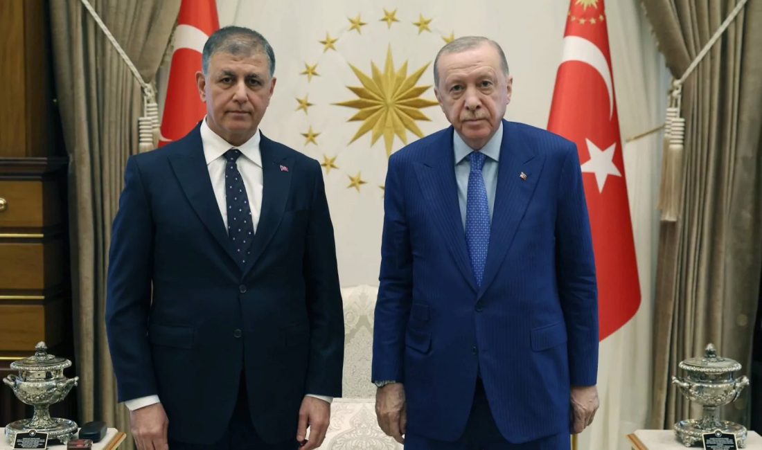 Cumhurbaşkanı Recep Tayyip Erdoğan, İzmir Büyükşehir Belediye Başkanı Cemil Tugay’ı