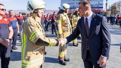 İzmir Büyükşehir Belediyesi, itfaiye teşkilatının kuruluşunun 312’nci, belediyeye devredilmesinin ise