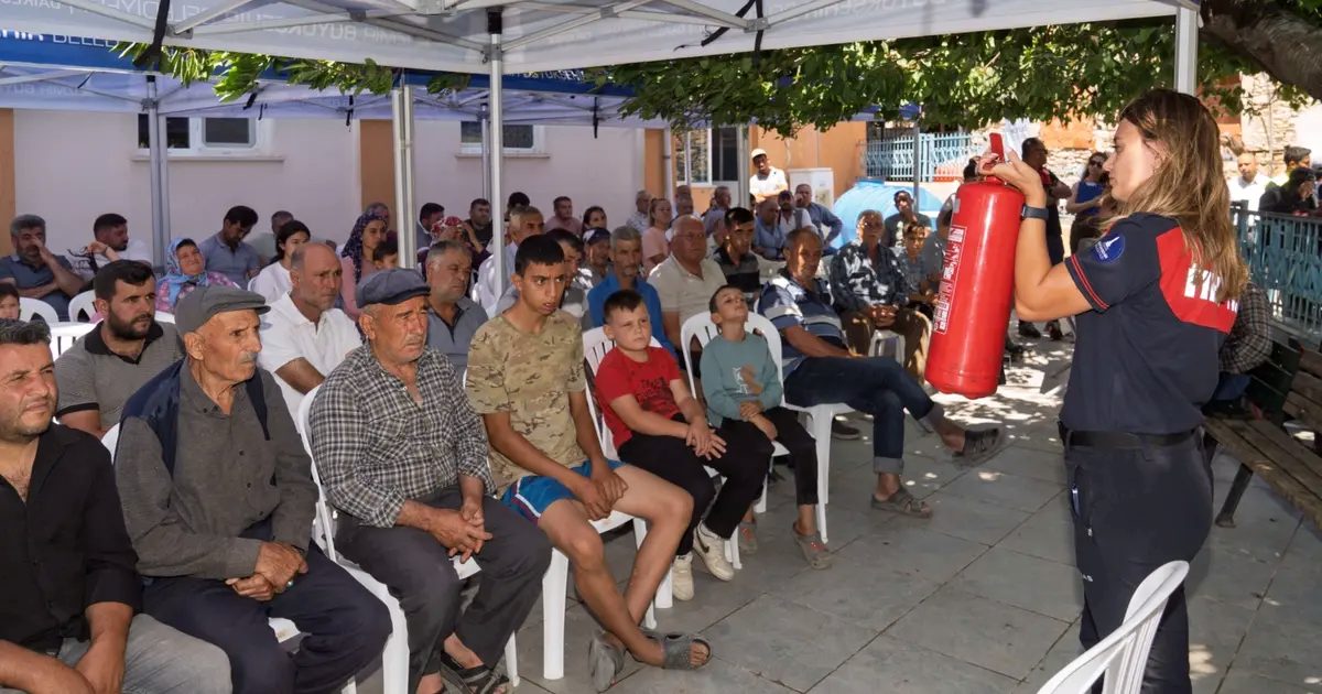 İzmir’de kırsal mahalleler yangına karşı güçleniyor