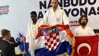 Karşıyakalı milli sporcu ve milli antrenör Dr. Ahmet Can Kapçak,