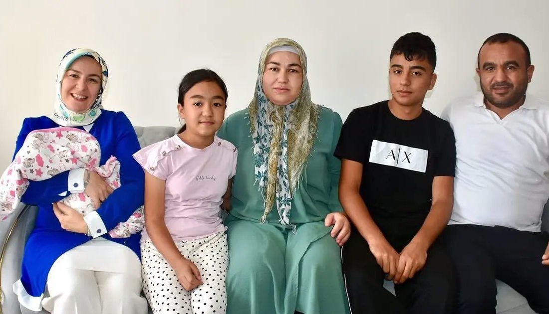 Kaysei Kocasinan Belediye Başkanı Ahmet Çolakbayrakdar’ın eşi Fatma Çolakbayrakdar, Kocasinan