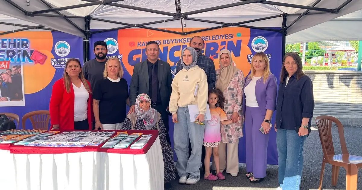 Kayseri Büyükşehir yeni üniversitelilerle buluştu