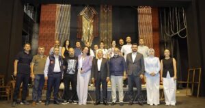 Kayseri Büyükşehir Belediye Başkanı Dr. Memduh Büyükkılıç, Kayseri Devlet Tiyatrosu’nu