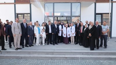Sağlık alanında hayata geçirdiği projelerle rekor hizmetlere imza atan Kayseri