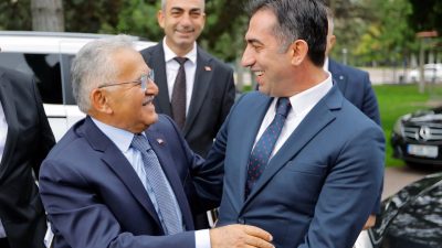 Kayseri Büyükşehir Belediye Başkanı Dr. Memduh Büyükkılıç, Kayseri Kent Konseyi’nin