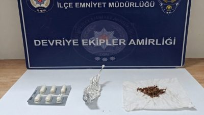 Keşan’da polis ekiplerinin gerçekleştirdiği asayiş ve narkotik denetimlerinde, durumlarından şüphelenilerek