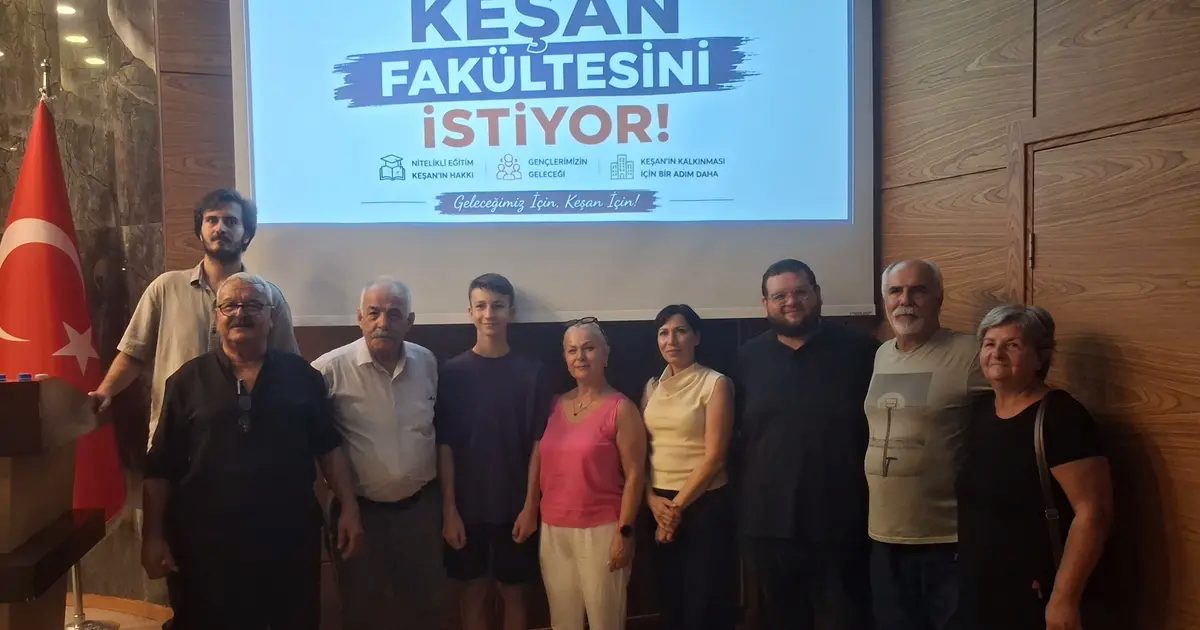 Keşan’ın geleceği için bir araya geldiler… Üniversite, yurt, engelsiz yaşam ve deprem hazırlığı gündemde