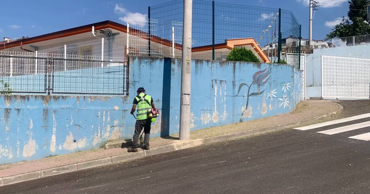 Kocaeli Çayırova’daki okullarda bakım çalışması sürüyor