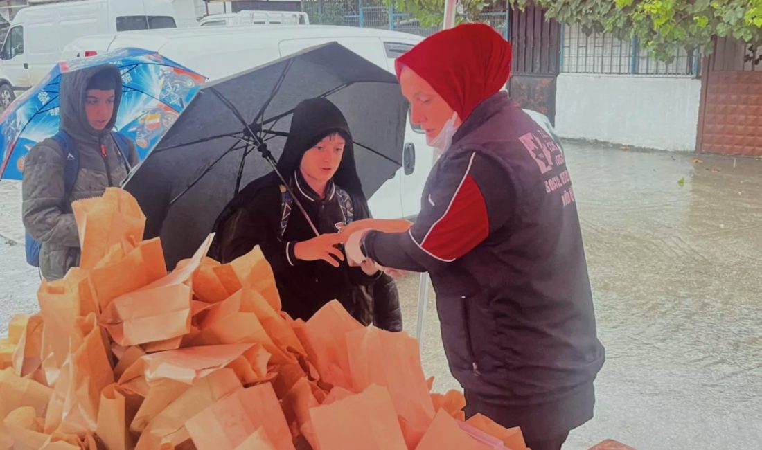 Kocaeli İzmit Belediyesi, Fatma Seher, Ziya Gökalp ve Mehmetçik İlkokulu’nda