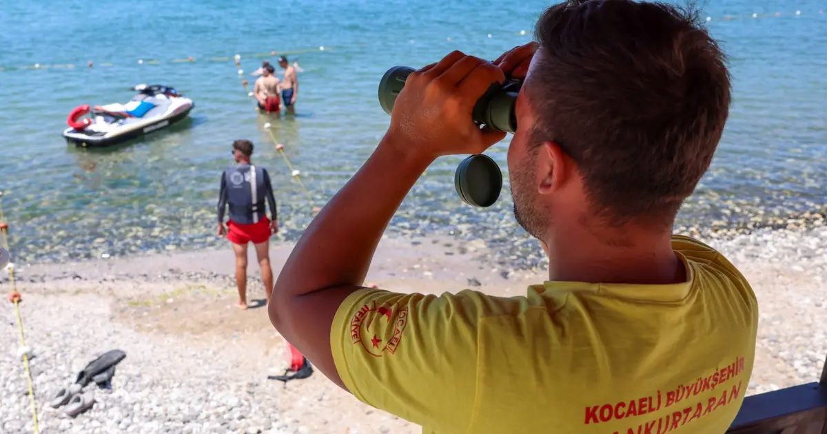 Kocaeli sahillerinde yaz boyunca gözünü denizden ayırmayan KOSKEM ekipleri, 539