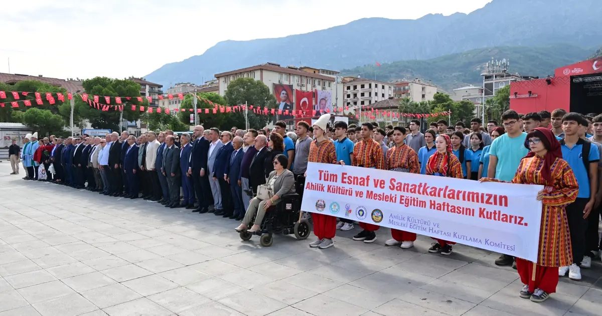 Manisa’da Ahilik Kültürü ve Mesleki Eğitim Haftası kutlanıyor