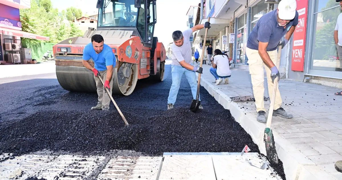 Manisa’da yılların yol sorunu çözülüyor