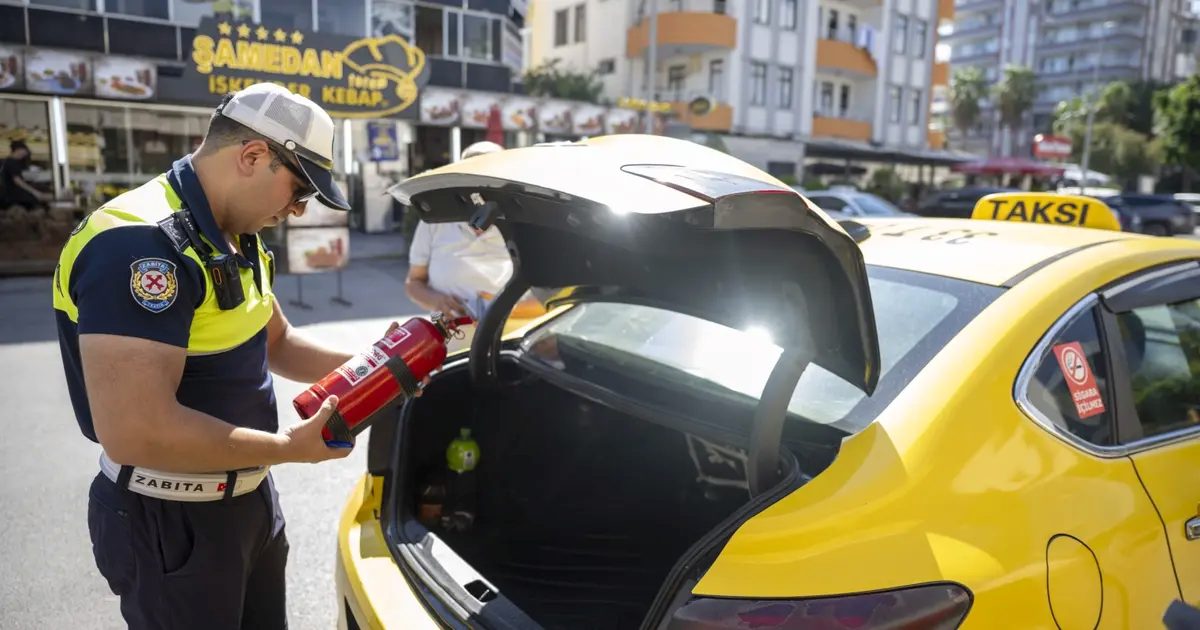 Mersin’de ticari taksilere sıkı denetim