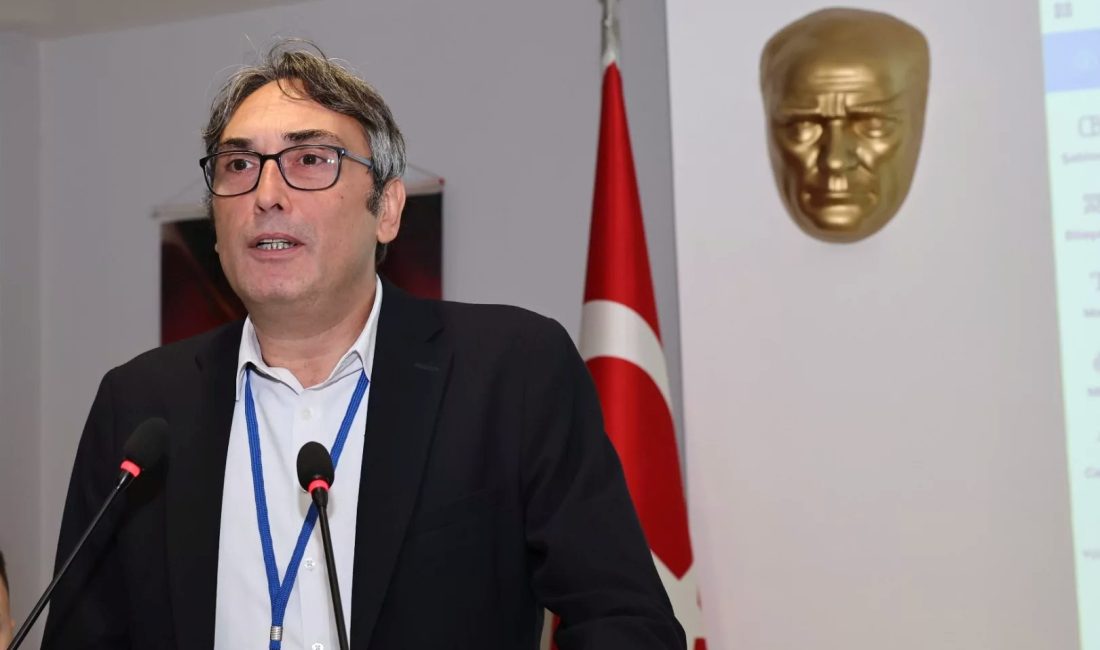 Nilüfer Kent Konseyi’nin 30. Olağan Seçimli Genel Kurulu’nda mevcut başkan