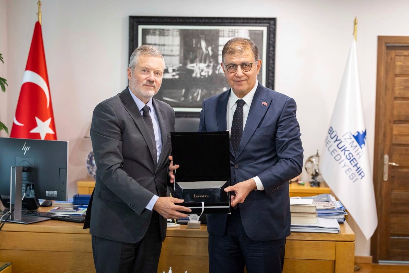 Norveç Krallığı Türkiye Büyükelçisi Andreas Gaarder’i makamında ağırlayan İzmir Büyükşehir