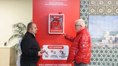 Gebze Belediyesi, ani kalp durmalarında hayat kurtarabilecek önemli bir uygulamayı