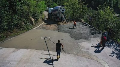 Ordu Büyükşehir Belediyesi, Kabadüz Akgüney Mahallesi’nde 600 metrelik beton yol