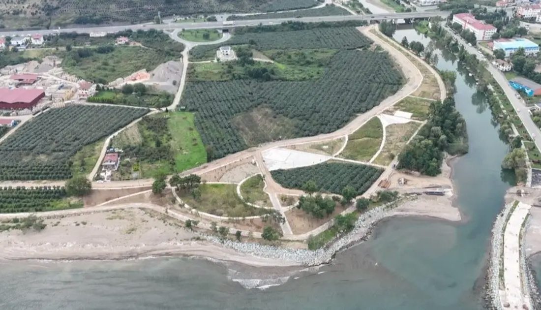 Ordu Büyükşehir Belediyesi, Gülyalı Turnasuyu Kordon Park’ın ikinci etap çalışmalarında