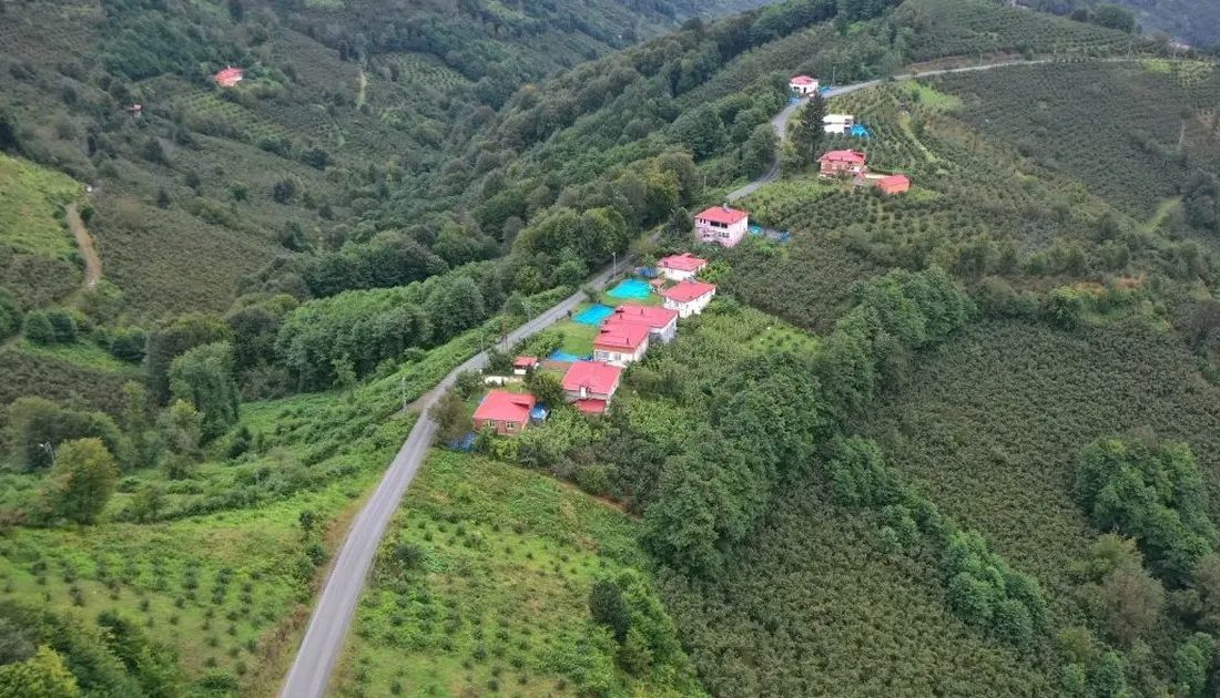 Ordu Büyükşehir Belediyesi, Çaybaşı ilçesinde Akbaba ve Cevizliyatak mahallelerini birbirine