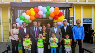 Bursa'da Osmangazi Belediyesi, çocukların hayal dünyasını zenginleştirecek, oyunla öğrenmenin ve