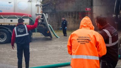 SASKİ, açıkladığı raporda yağışın şiddetini ortaya koydu. Sakarya’nın tarihinde eşi