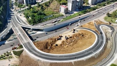 Samsun Büyükşehir Belediyesi, Kenan Şara Köprülü Kavşağı’nda başarılı bir dokunuşa