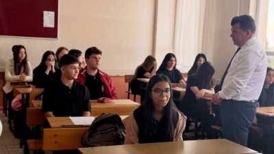 Keşan İlçe Millî Eğitim Müdürü Sercan Kemik, Keşan Lisesi’ni ziyaret