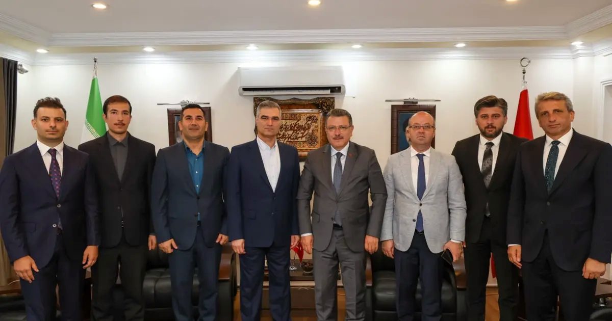 Trabzon’da Başkan Genç’ten İran ve Rusya başkonsoloslarına ziyaret