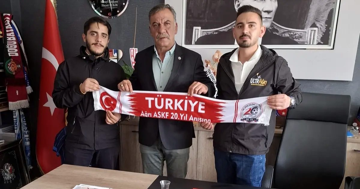 UltraAğrı Taraftar Grubu’ndan Ağrı ASKF’ye ziyaret